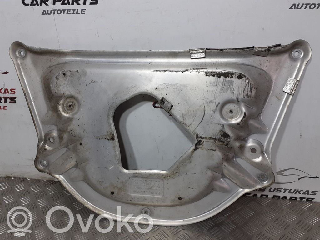 BMW 5 E60 E61 Engine splash shield/under tray 