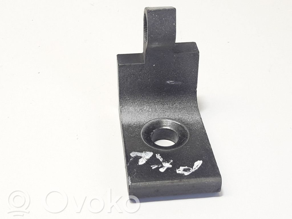 BMW 5 E60 E61 Front door upper hinge 
