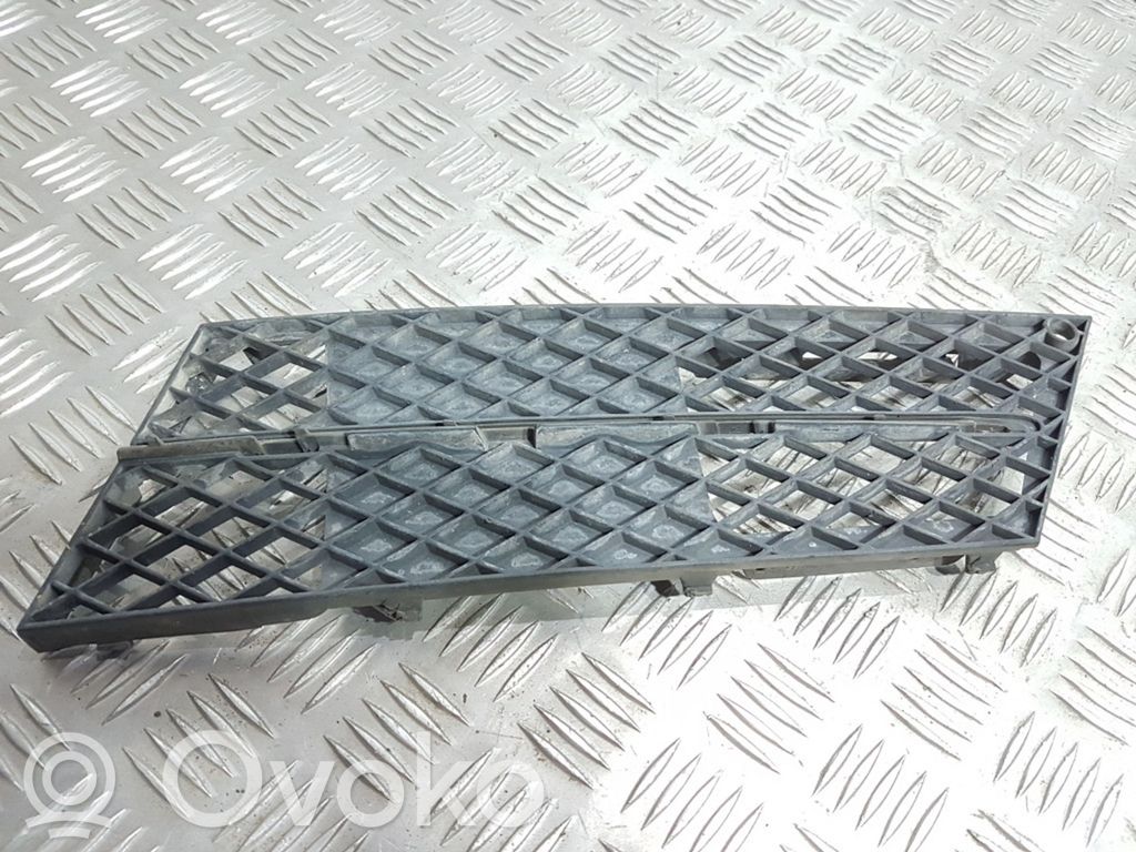 BMW 5 E60 E61 Front bumper lower grill 