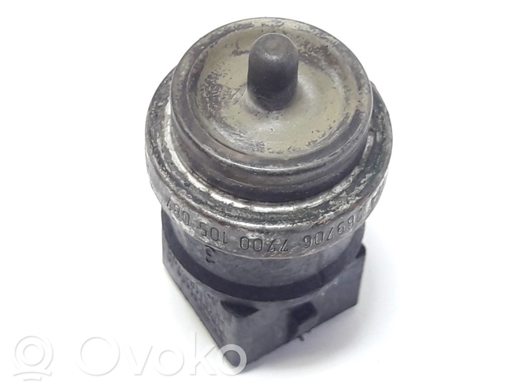 Renault Clio II Coolant temperature sensor 