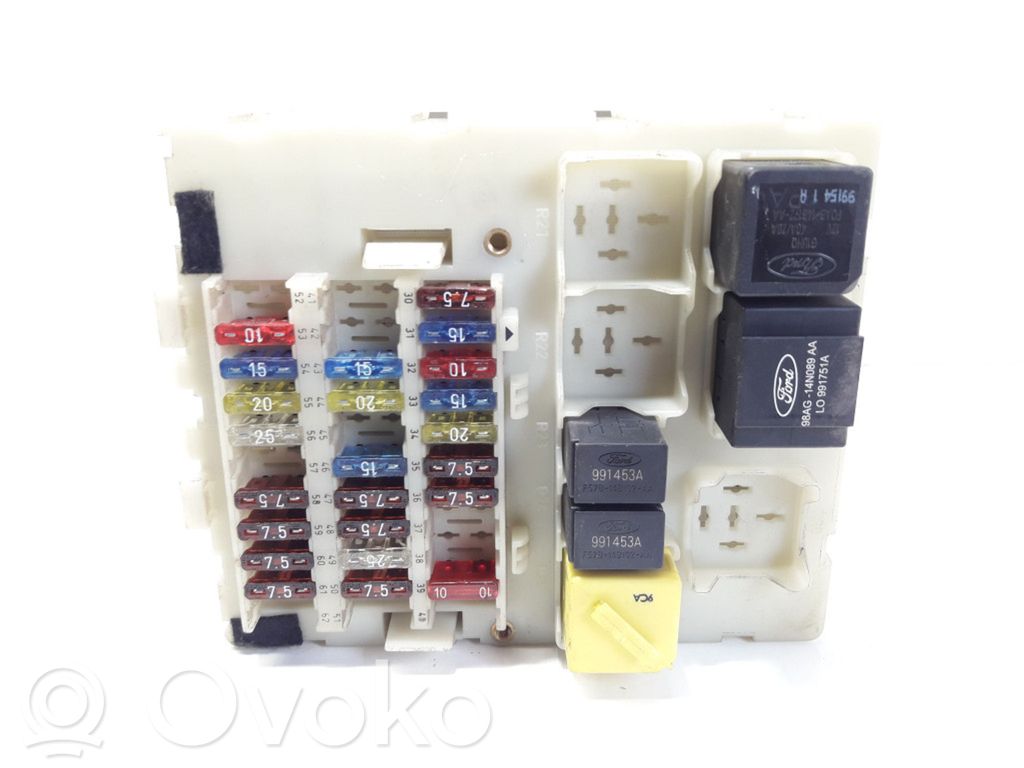 Ford Focus Fuse module 