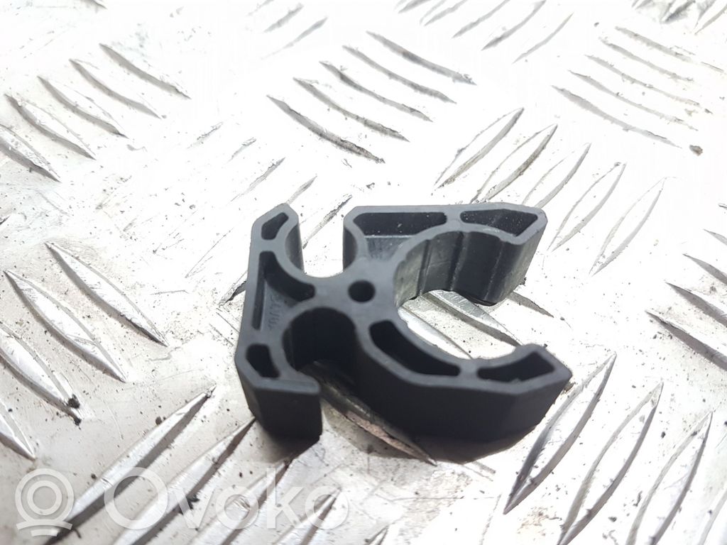 Ford Mondeo MK IV Other engine bay part 