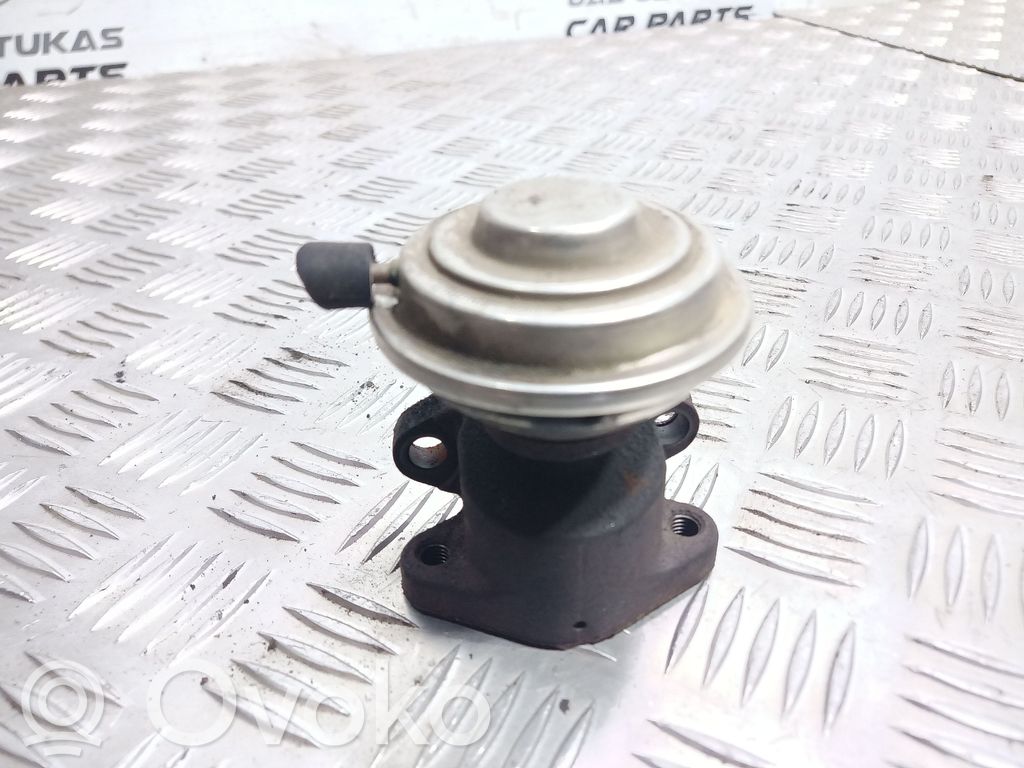 Audi A6 S6 C4 4A Válvula EGR 