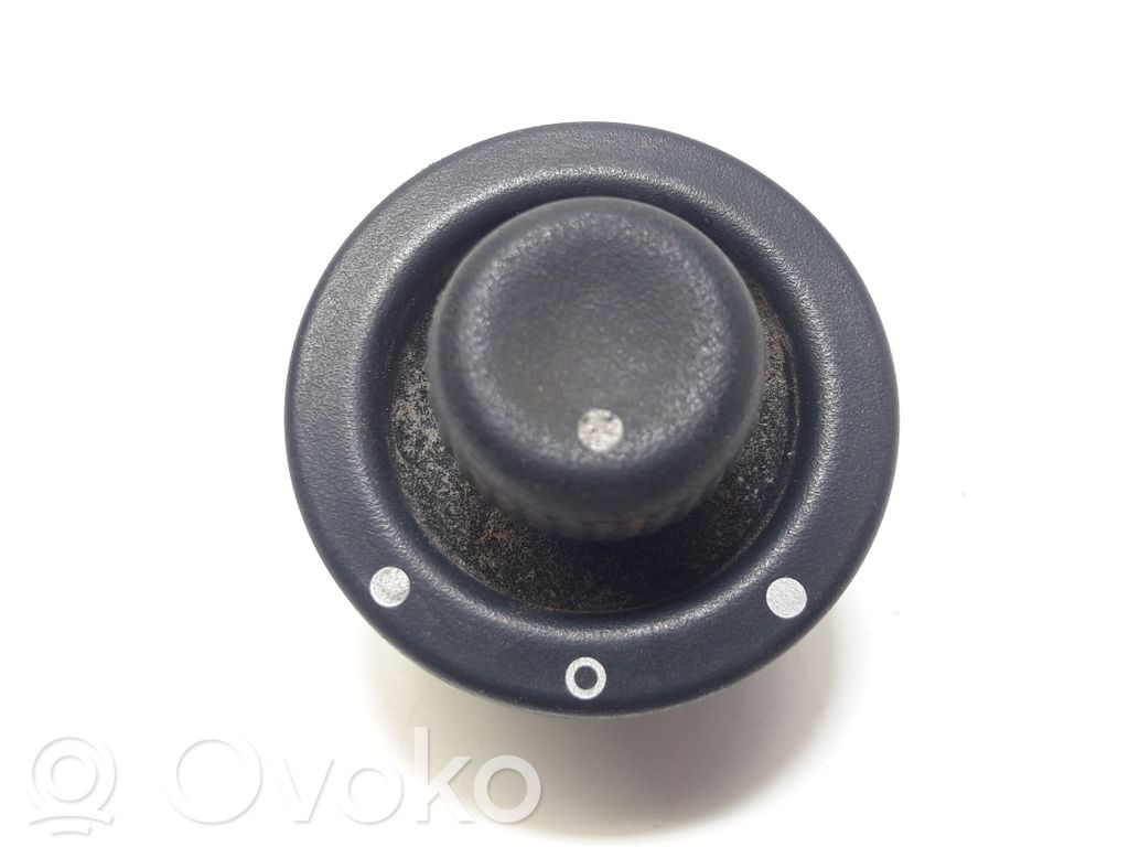 Renault Kangoo I Wing mirror switch 