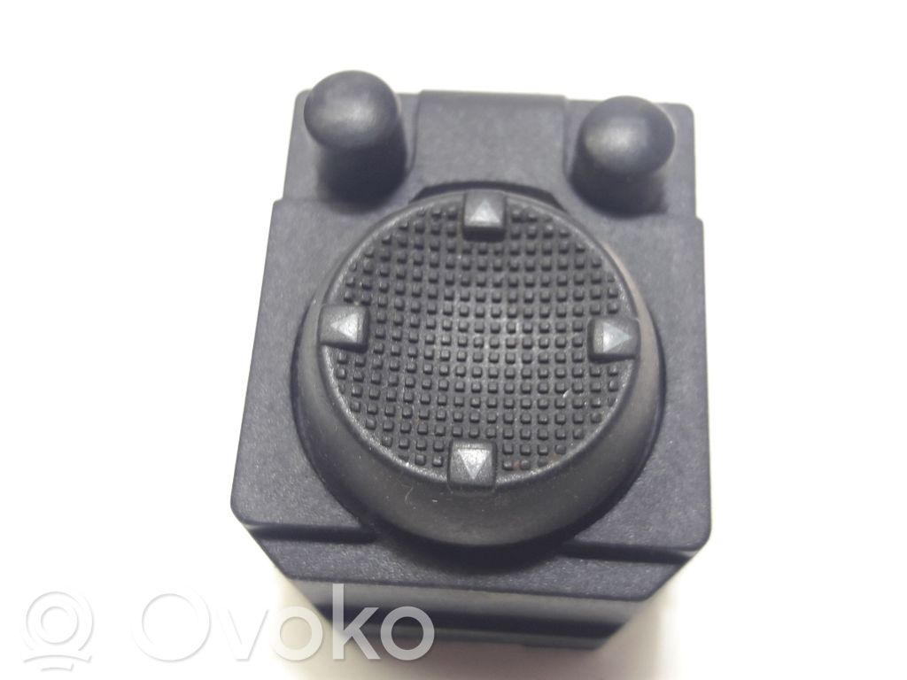 Volkswagen Polo III 6N 6N2 6NF Wing mirror switch 