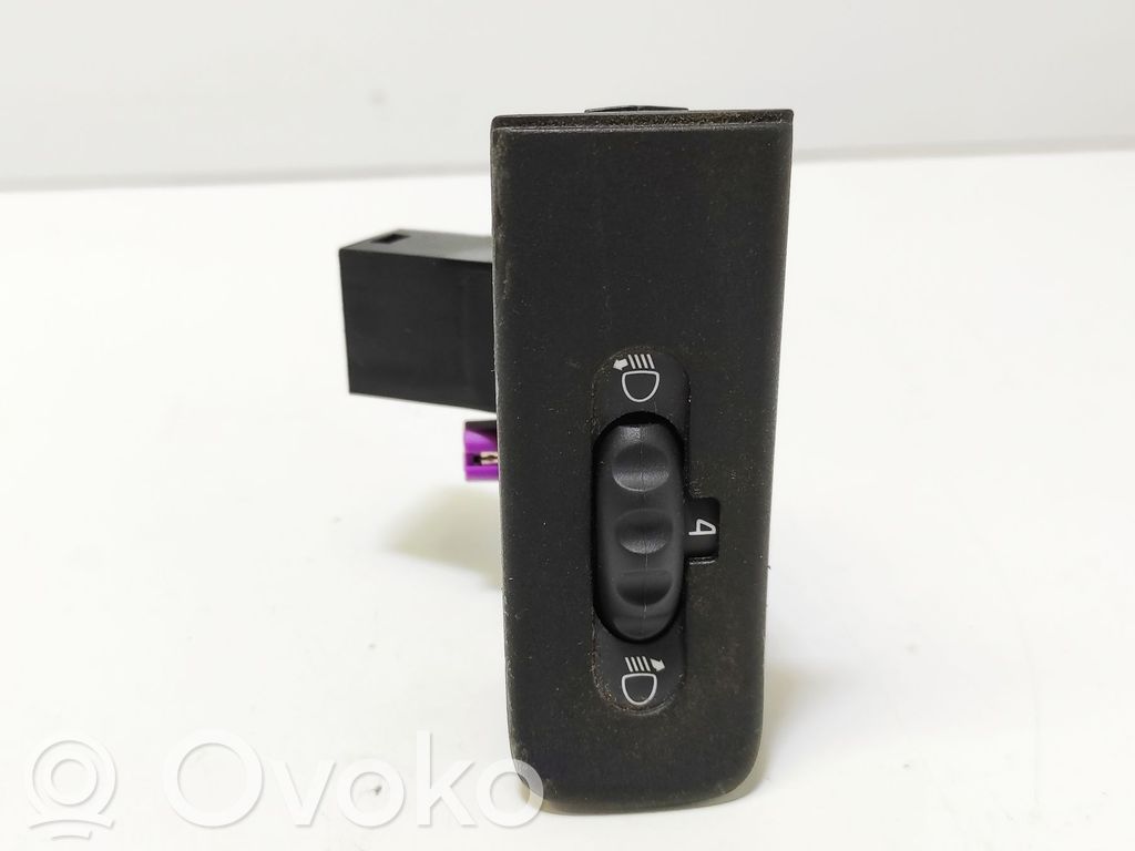 Renault Laguna I Headlight level height control switch 