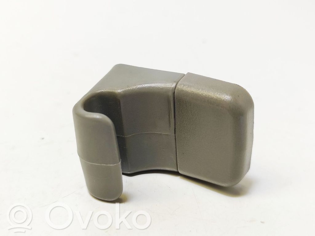 Держатель щитка от солнца