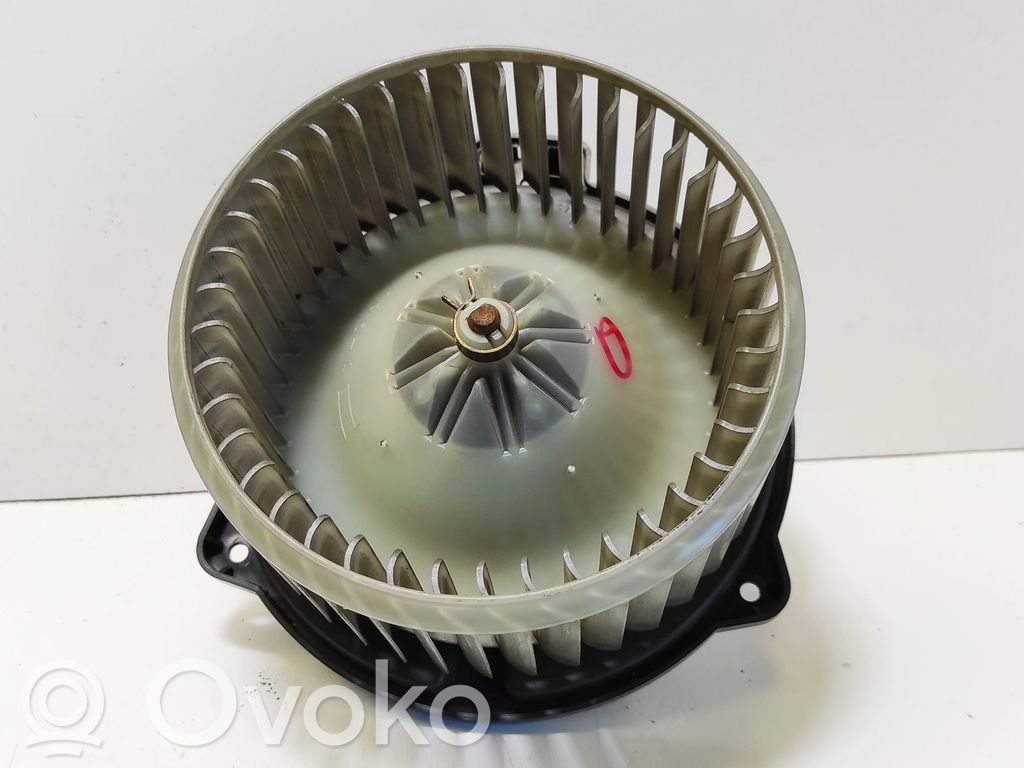 Toyota Corolla E120 E130 Lämmittimen puhallin 