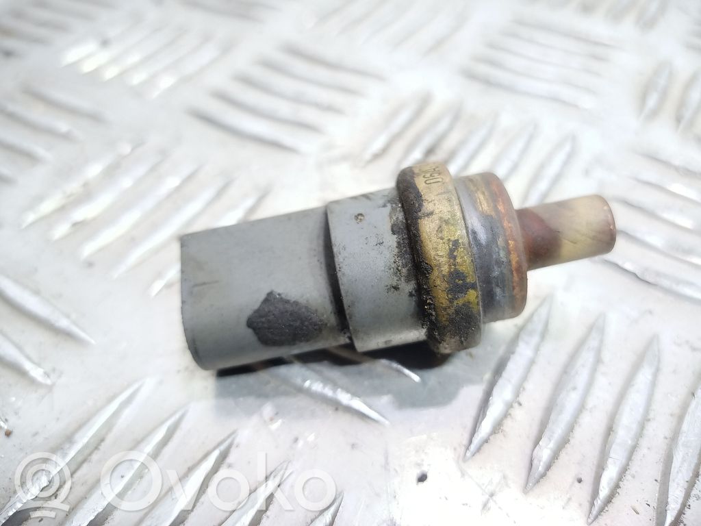 Audi A6 S6 C6 4F Coolant temperature sensor 