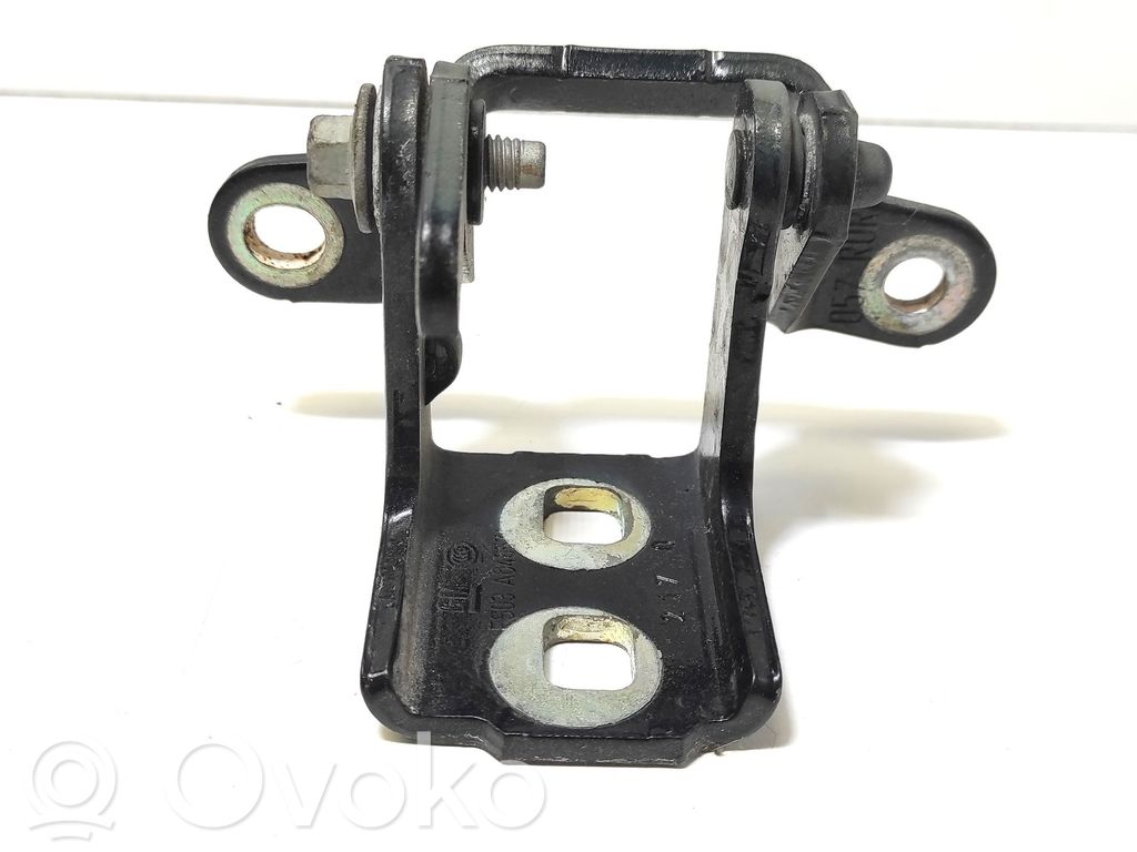 Opel Insignia A Rear door upper hinge 