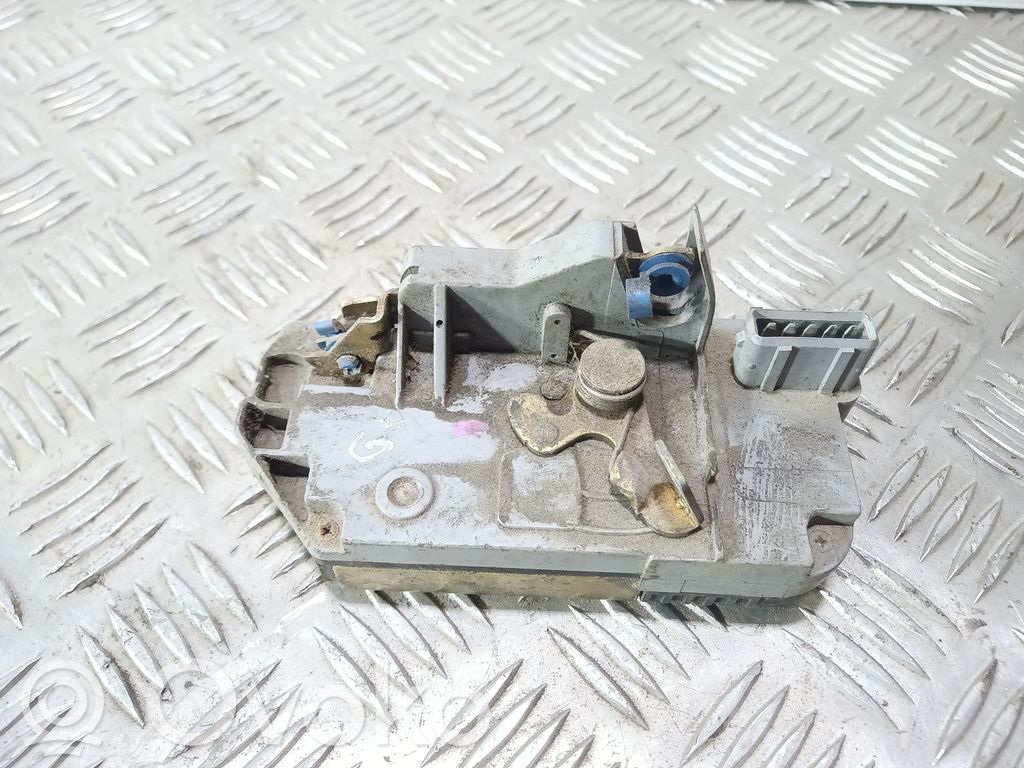 Citroen Xantia Aizmugurē slēdzene 