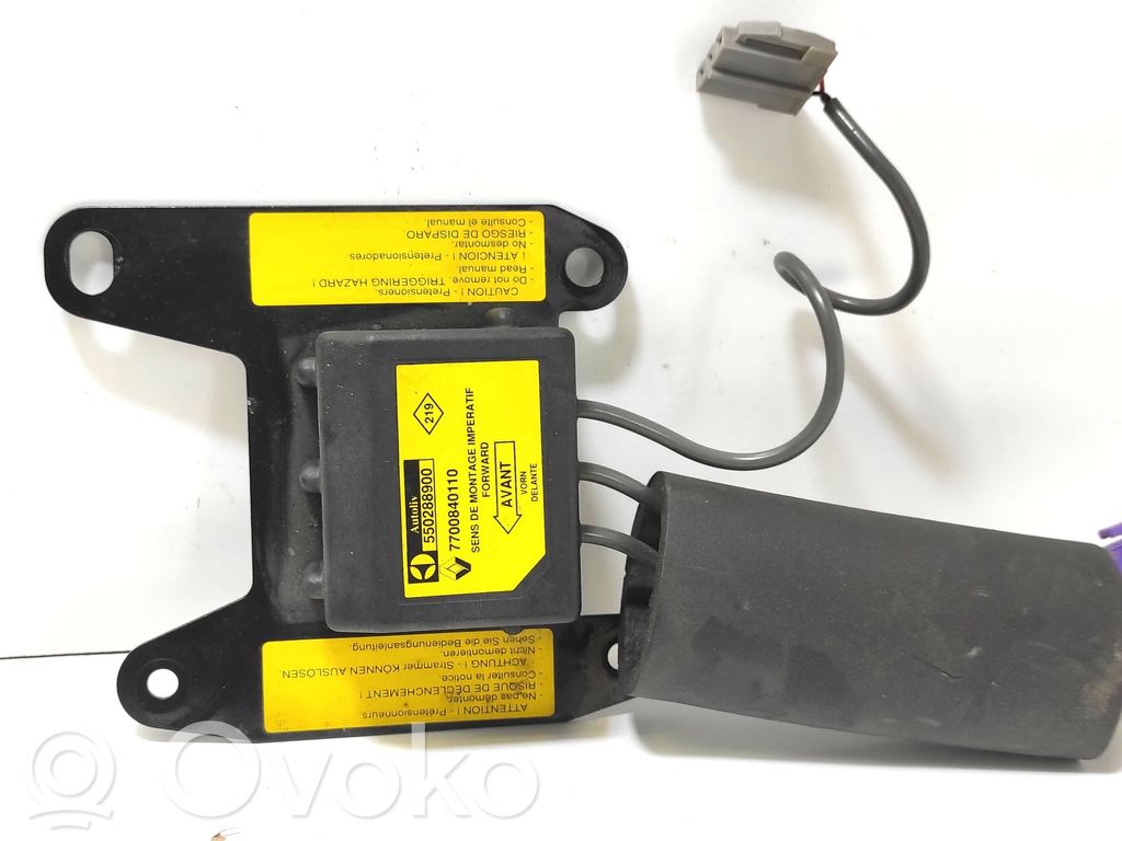 Renault Laguna I Airbag control unit/module 