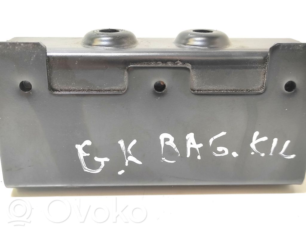 Audi A6 S6 C6 4F Inne elementy wykończenia bagażnika 