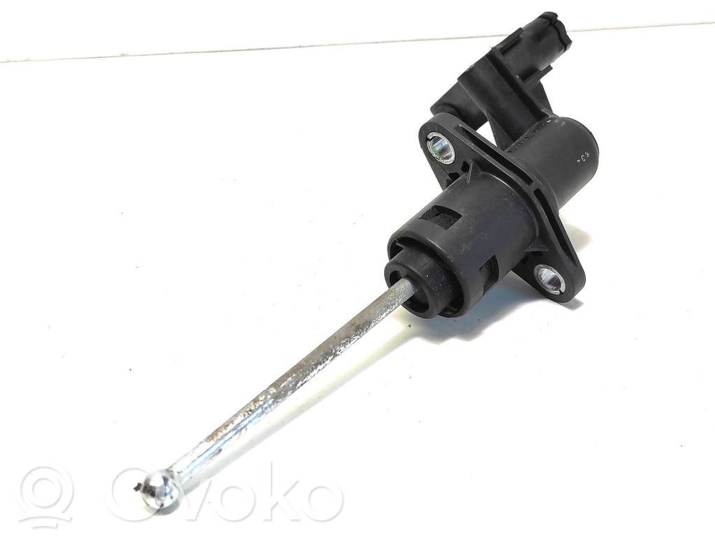 Audi A4 S4 B7 8E 8H Kytkimen pääsylinteri 