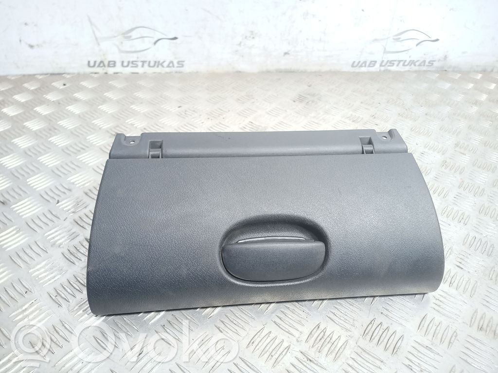 Opel Tigra A Juego guantera 