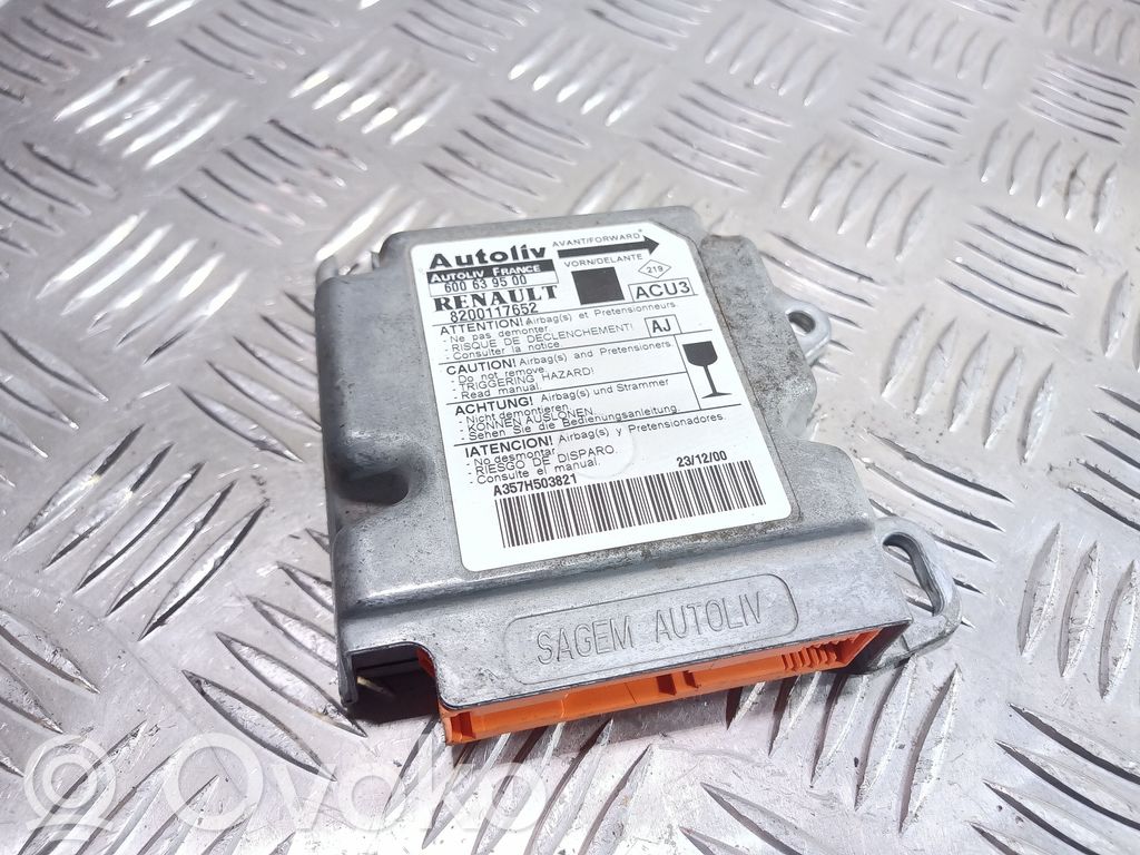 Renault Scenic I Airbag control unit/module 