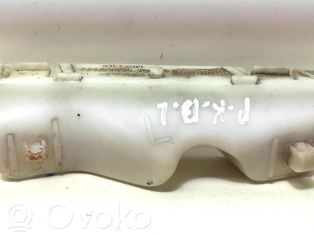 Nissan Qashqai Uchwyt / Mocowanie zderzaka przedniego 