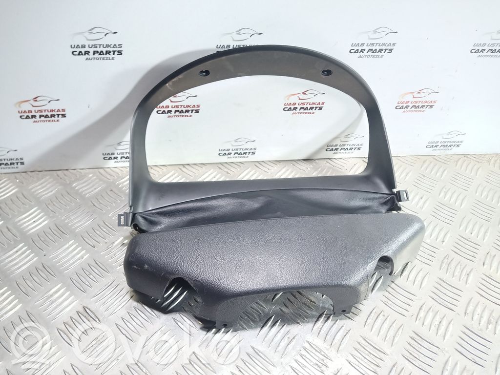 Chevrolet Captiva Steering wheel column trim 