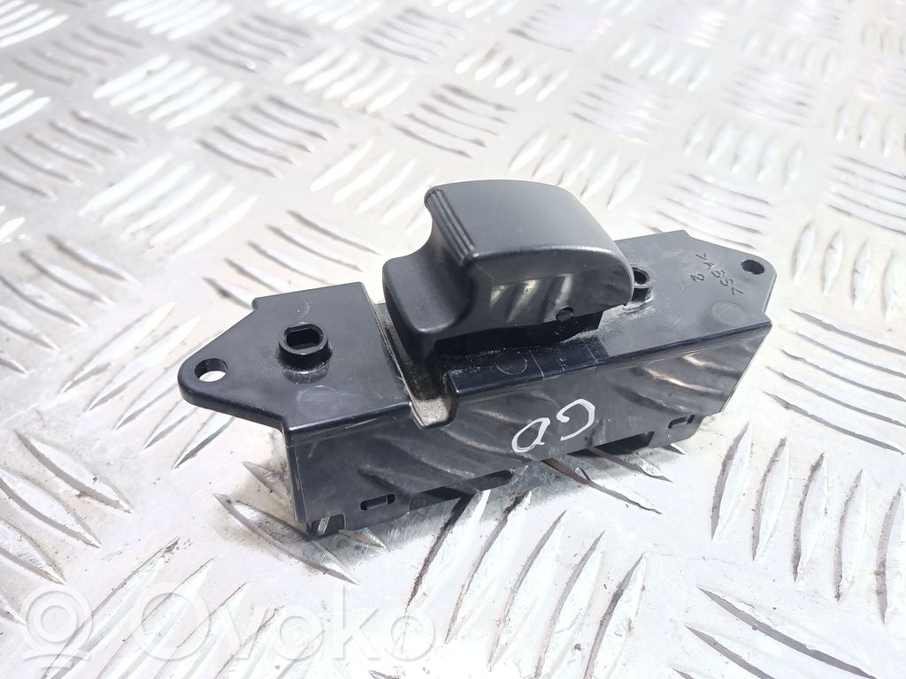 Mitsubishi Lancer VIII Electric window control switch 