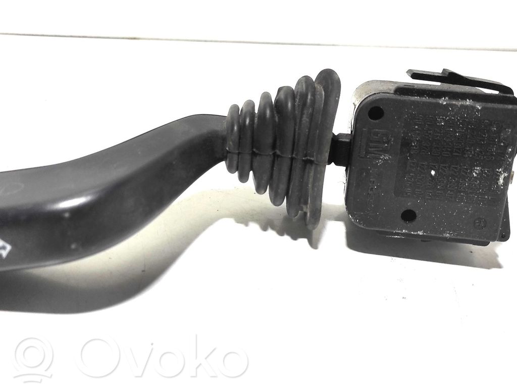 Opel Astra G Indicator stalk 