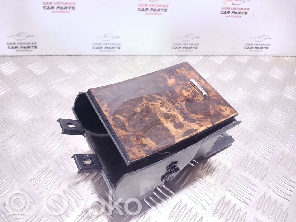 Jaguar XF X250 Cup holder front 
