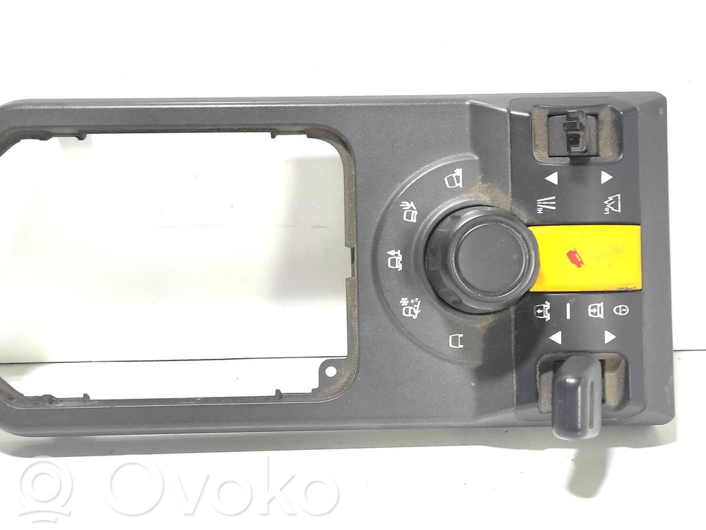 Land Rover Discovery 3 - LR3 Multifunctional control switch/knob 