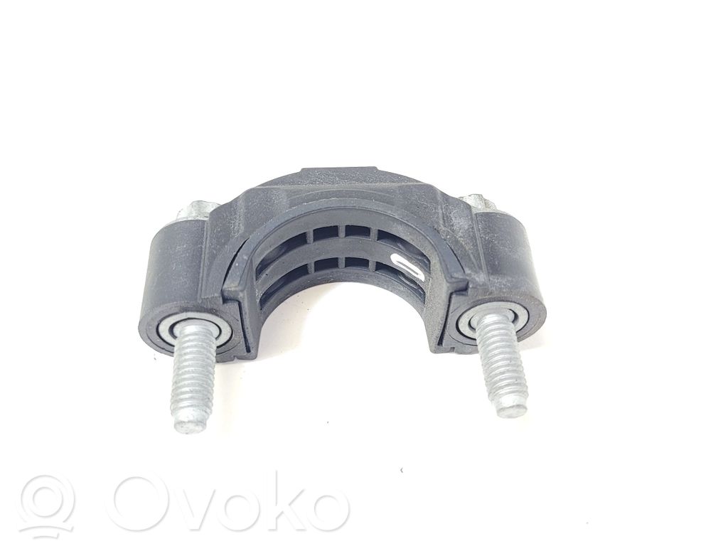 BMW 1 E81 E87 Other engine bay part 