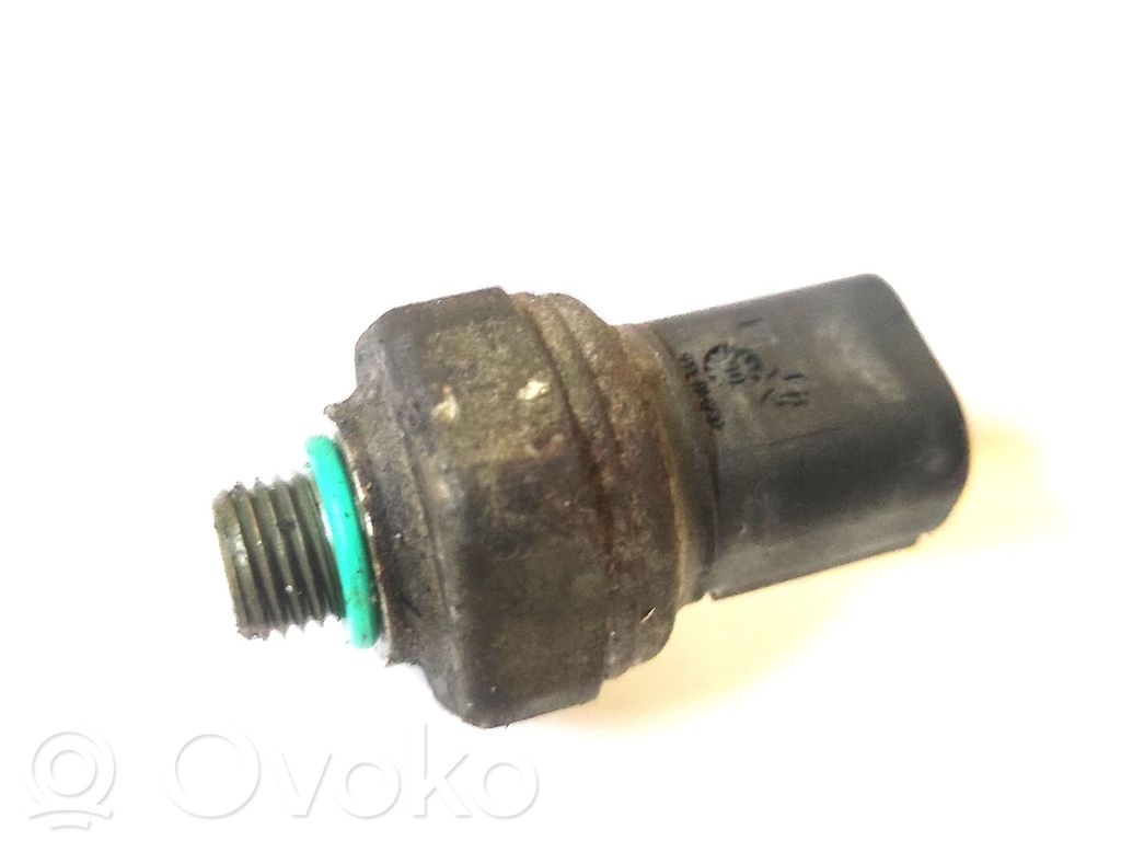 Air conditioning (A/C) pressure sensor