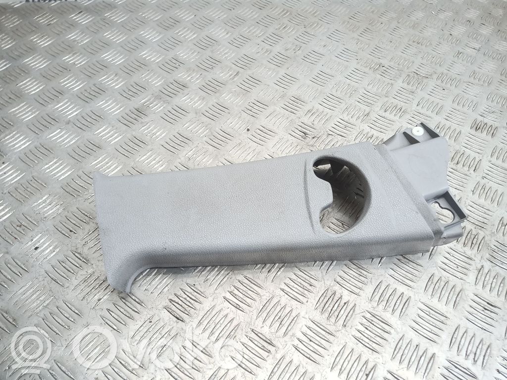 BMW 1 E81 E87 Pilar (B) (superior) 