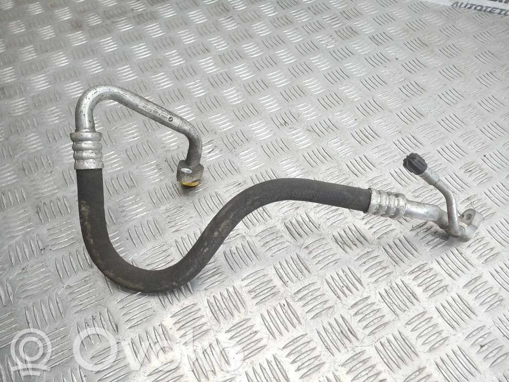 BMW 1 E82 E88 Air conditioning (A/C) pipe/hose 