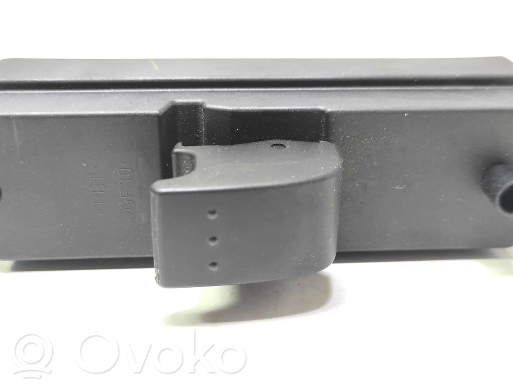 Mazda 3 I Electric window control switch 