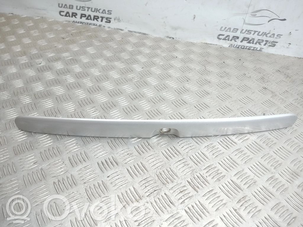 Opel Vectra B Trunk door license plate light bar 