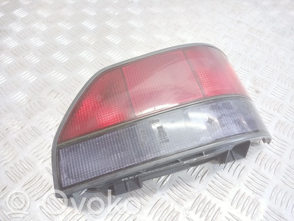 Renault Clio I Rear/tail lights 