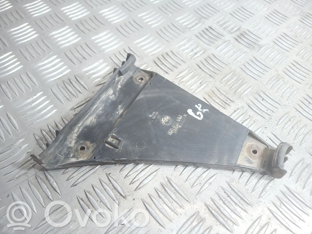 Audi A4 S4 B5 8D Soporte de montaje del parachoques trasero 