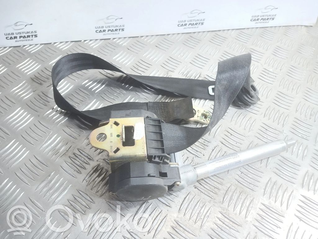 Audi A4 S4 B5 8D Cinturón delantero 