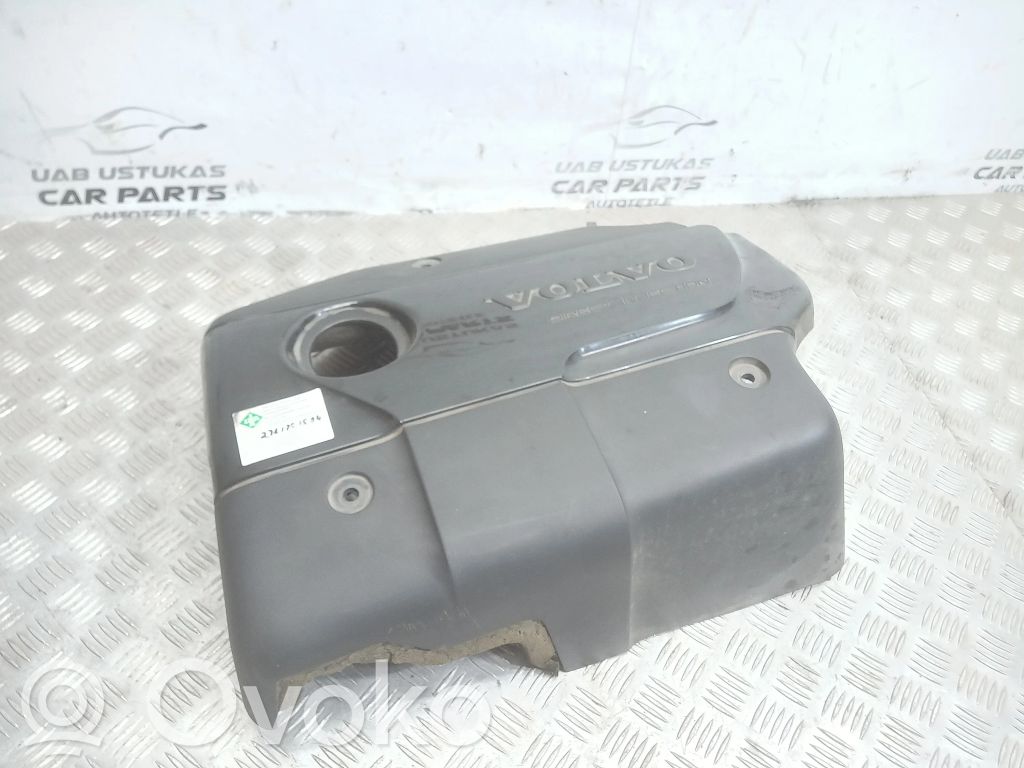 Couvercle cache moteur