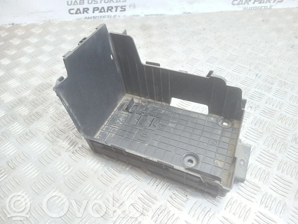 Citroen C3 Picasso Battery tray 