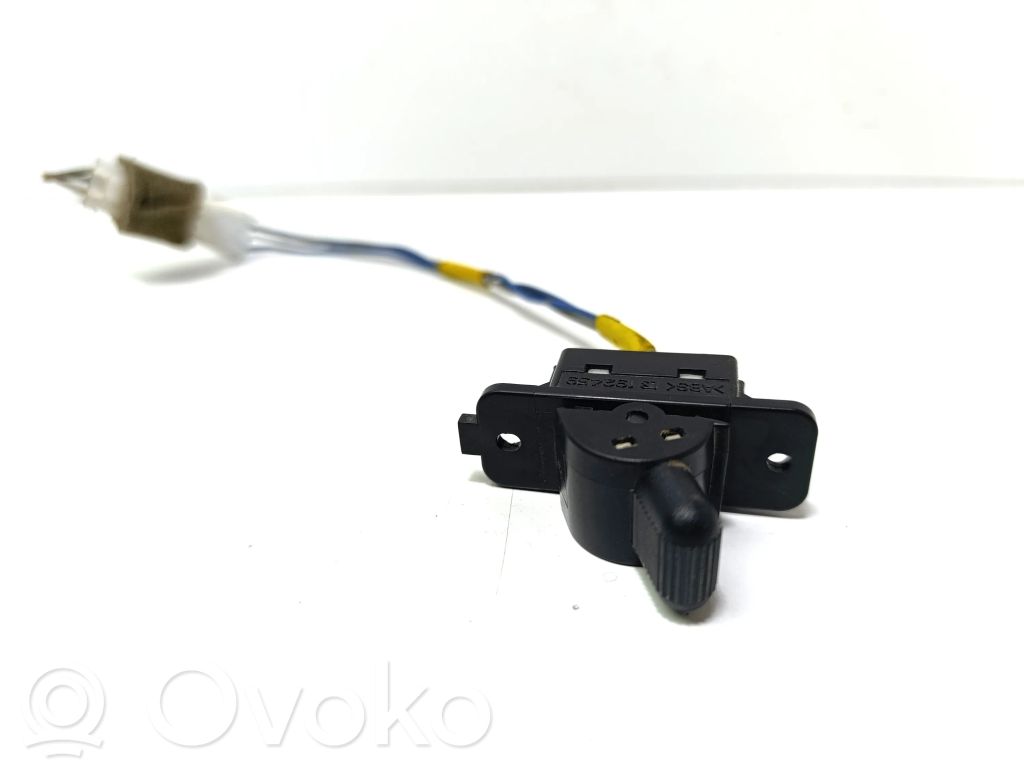 Mitsubishi Space Star Other switches/knobs/shifts 