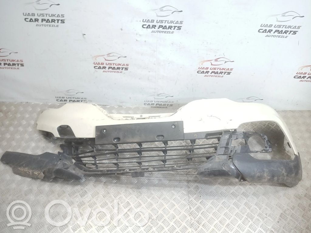 Front bumper