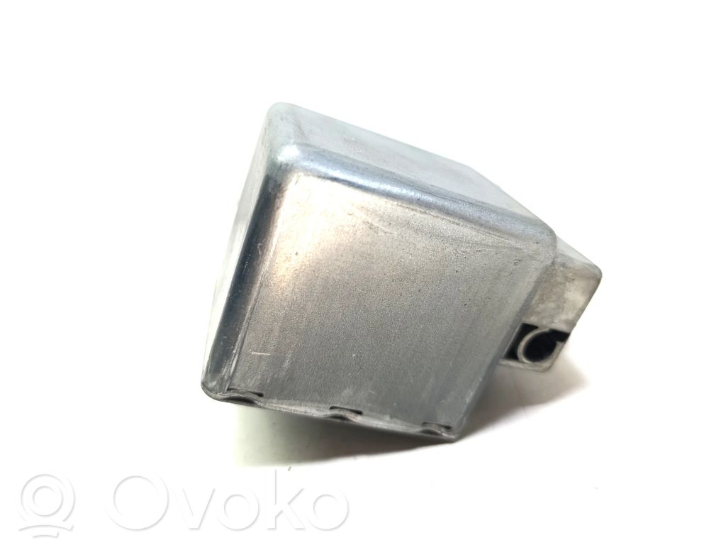 Ohjauspyörän lukitus   487000409R