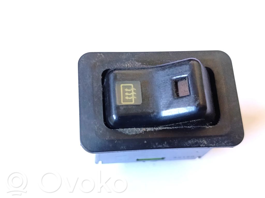 Mitsubishi Pajero Windscreen/window heater switch 
