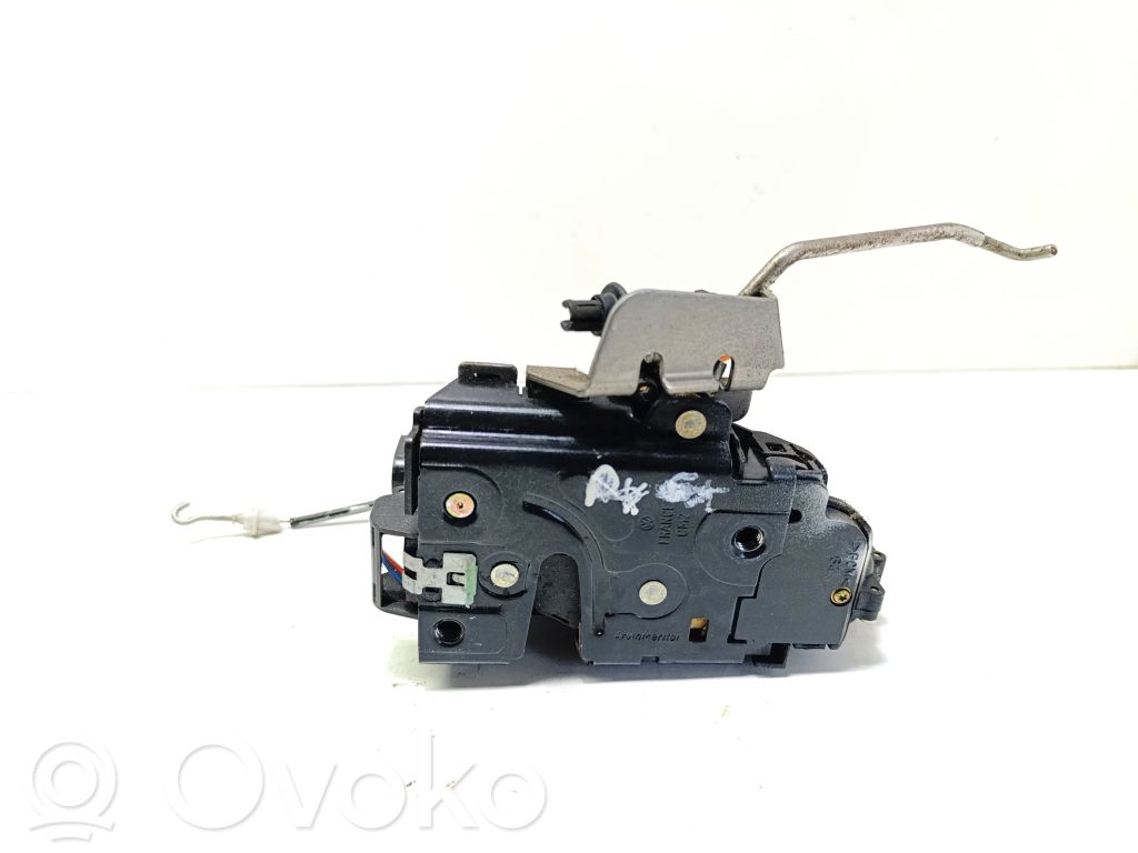 Audi A4 S4 B6 8E 8H Zamek drzwi tylnych 