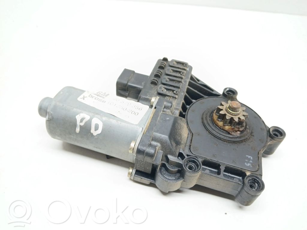 Opel Zafira A Silnik regulatora szyby drzwi przednich 