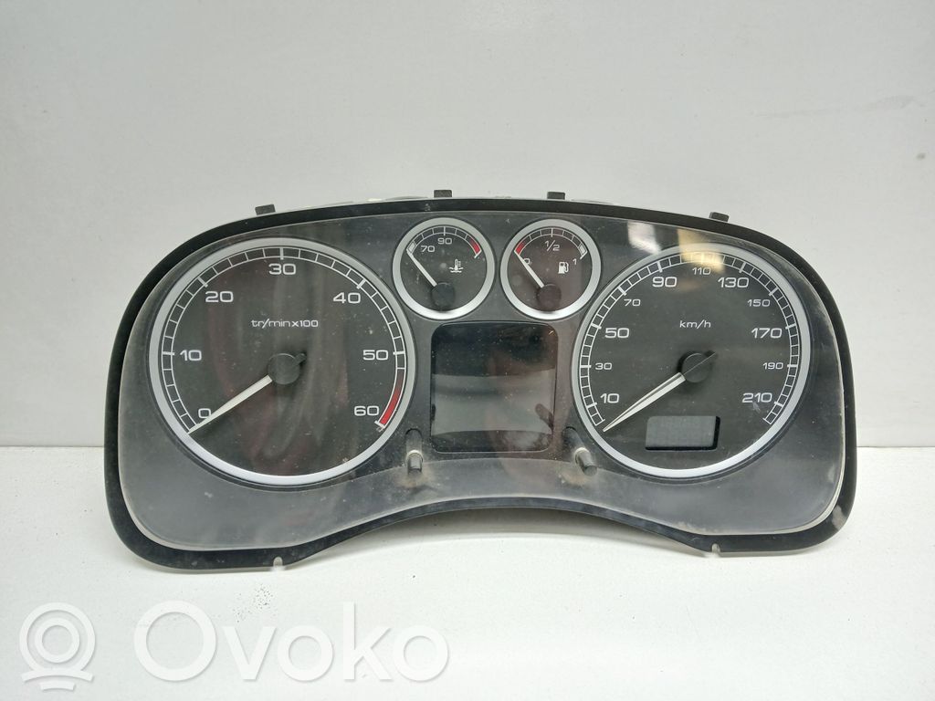 Peugeot 307 Speedometer (instrument cluster) 