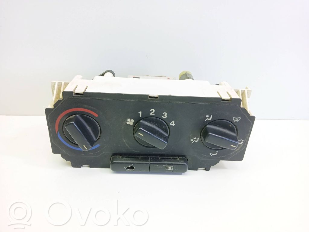 Opel Astra G Panel klimatyzacji 