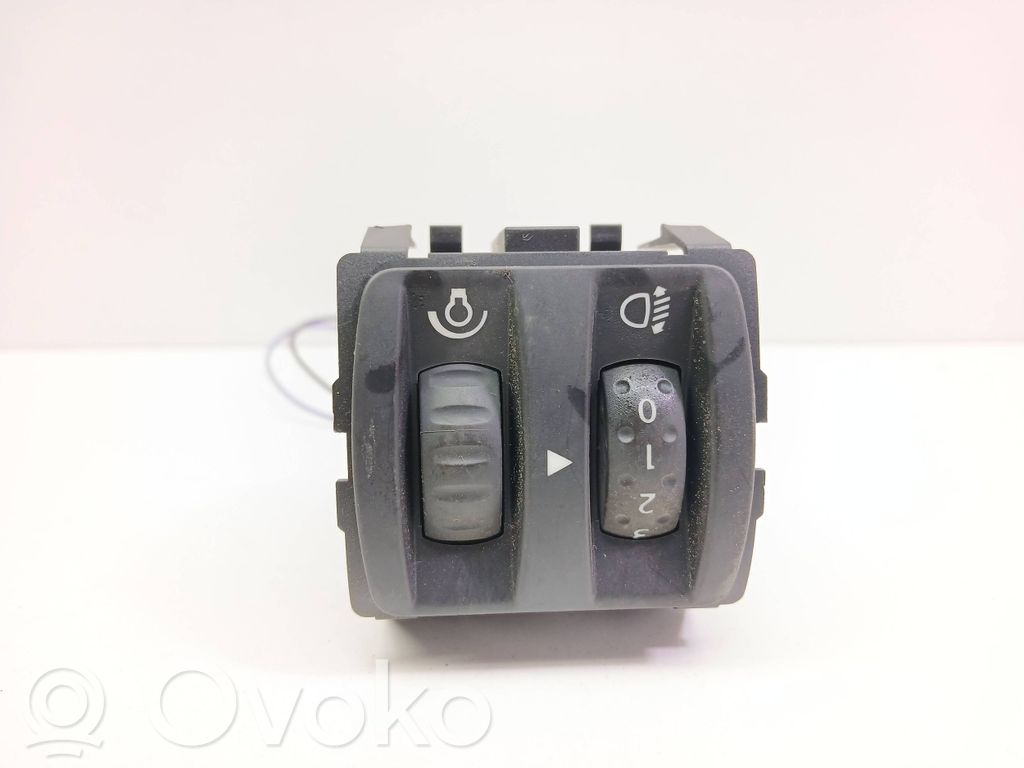 Renault Scenic II -  Grand scenic II Headlight level height control switch 