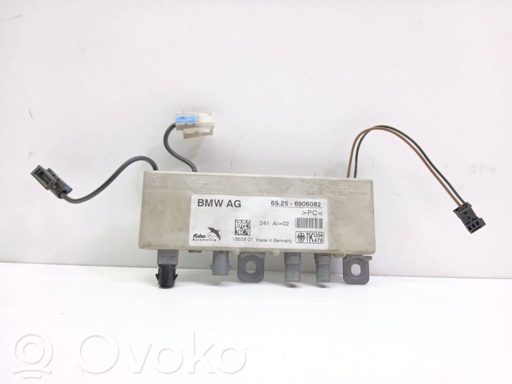 BMW 5 E39 Antenos stiprintuvas 