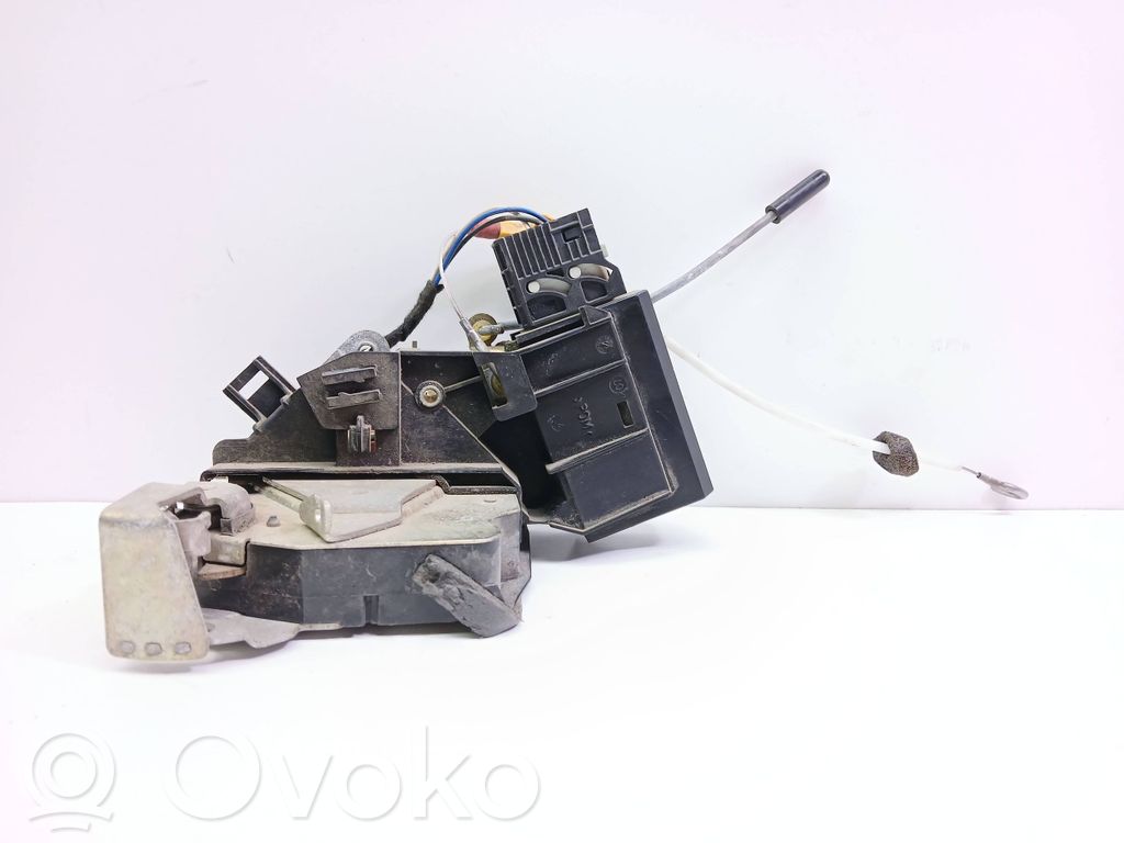 BMW 5 E39 Rear door lock 