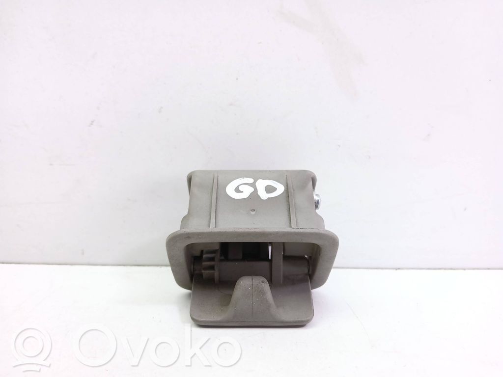 Audi A6 S6 C5 4B Gancho 