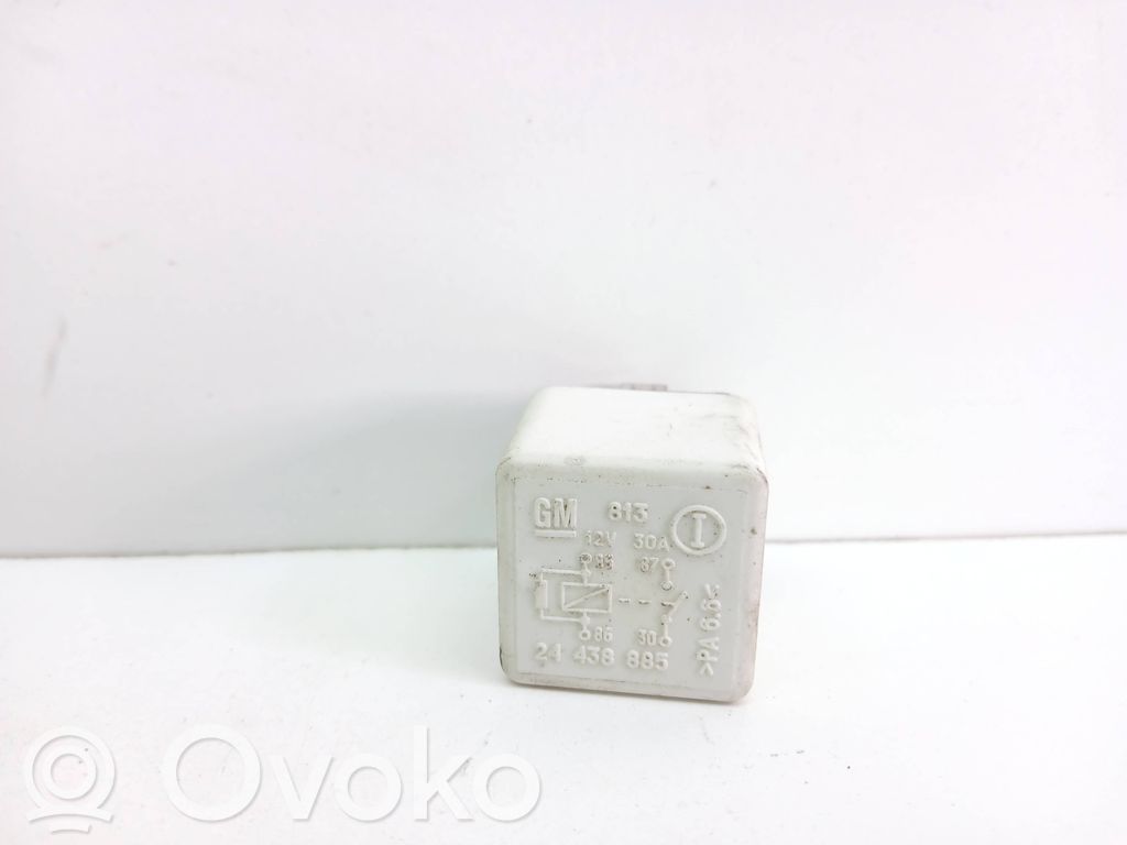 Opel Vectra C Muu rele 